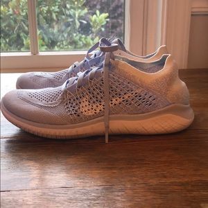 Nike Free Flyknit WOMEN’S 8
